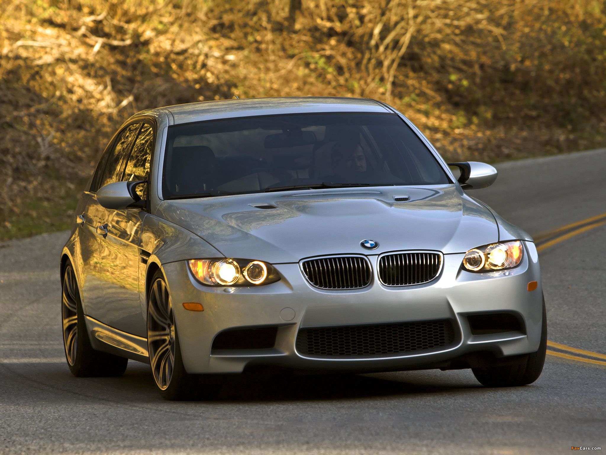 BMW M3 Sedan US-spec (E90) 2008–10 pictures (2048 x 1536)