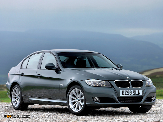 BMW 320d Sedan UK-spec (E90) 2008–11 wallpapers (640 x 480)