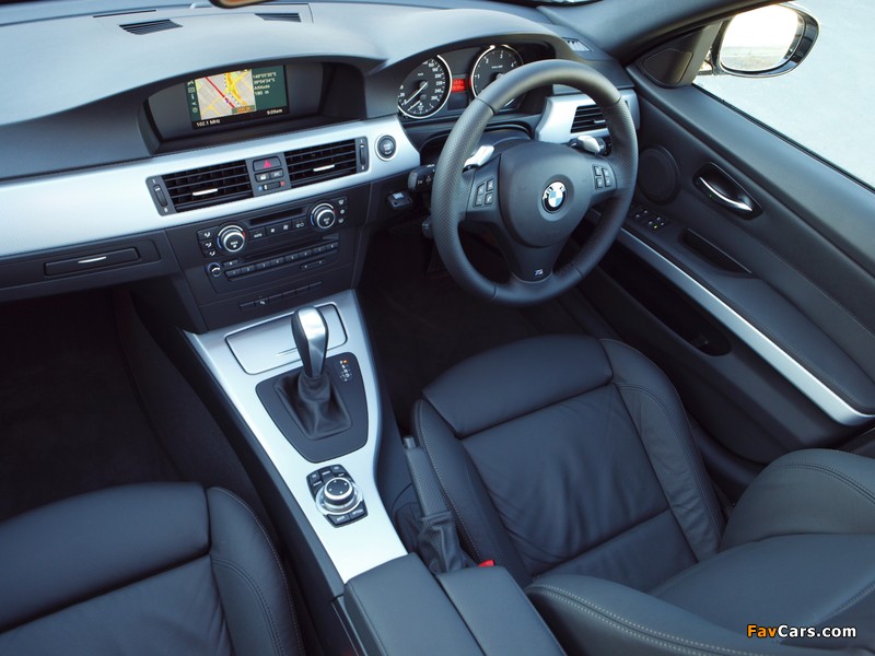 BMW 330d Sedan M Sports Package AU-spec (E90) 2008–11 wallpapers (800 x 600)