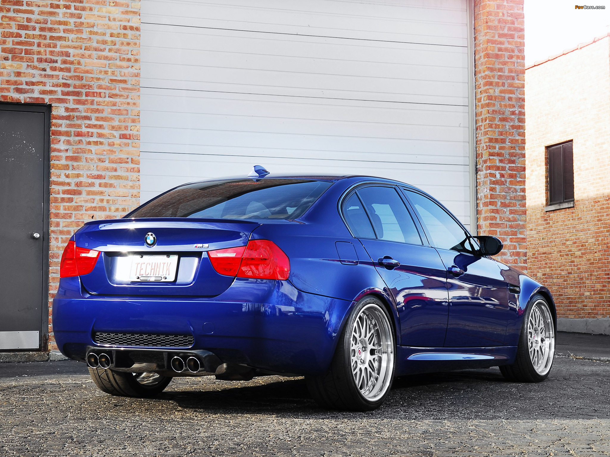 IND BMW M3 Sedan (E90) 2009–10 images (2048 x 1536)