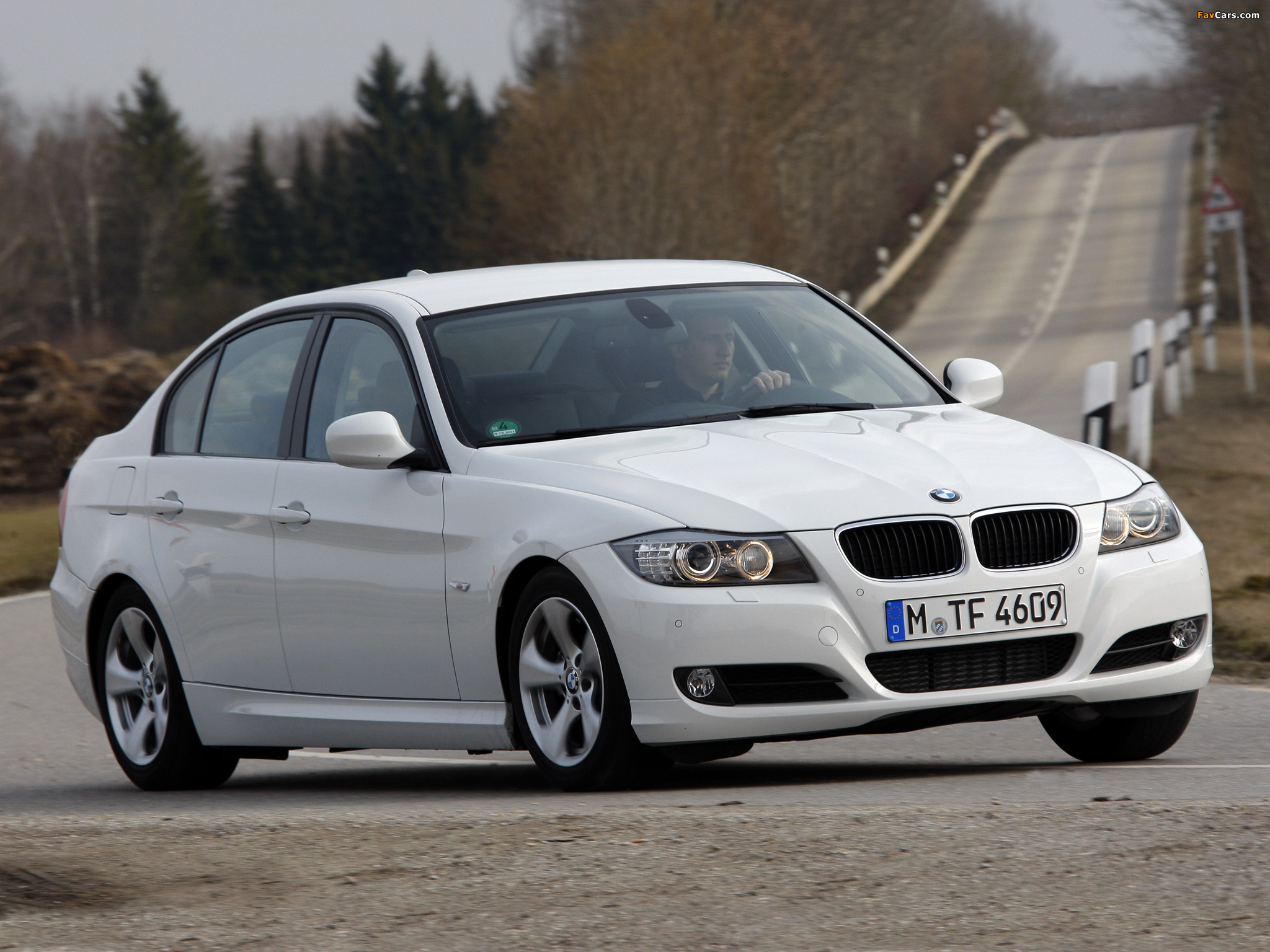 BMW 320d EfficientDynamics Edition (E90) 2009–11 photos (2048 x 1536)