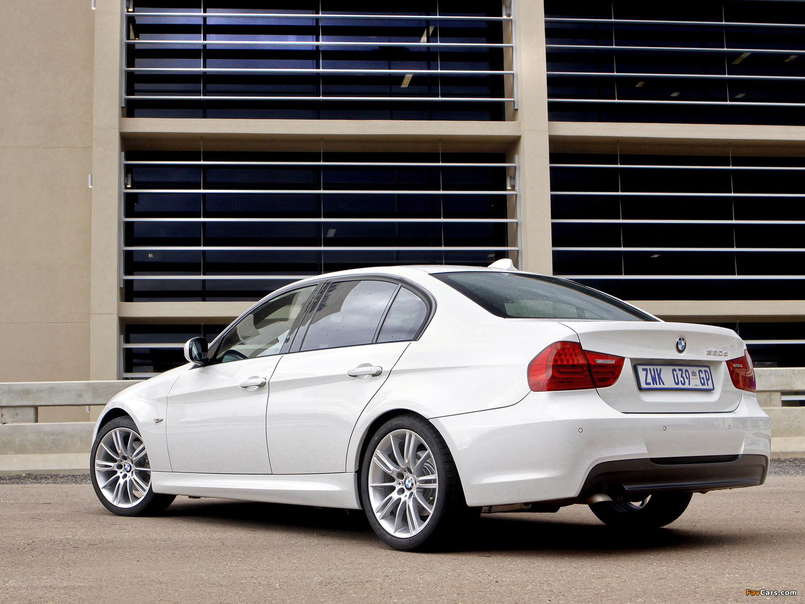 BMW 320d EfficientDynamics Edition ZA-spec (E90) 2009–11 pictures (1600 x 1200)