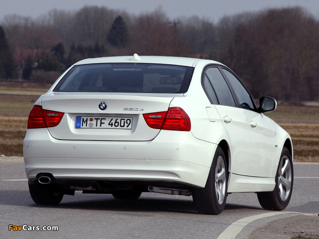 BMW 320d EfficientDynamics Edition (E90) 2009–11 pictures (640 x 480)