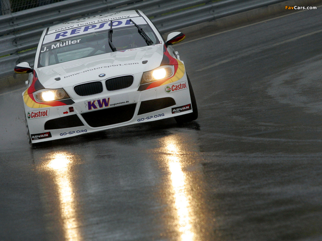 BMW 320si WTCC (E90) 2009–12 wallpapers (1024 x 768)