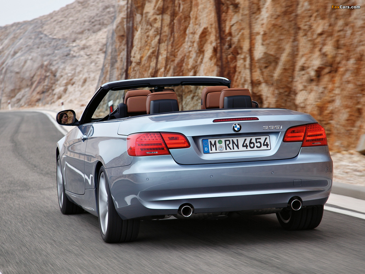 BMW 335i Cabrio (E93) 2010 pictures (1280 x 960)