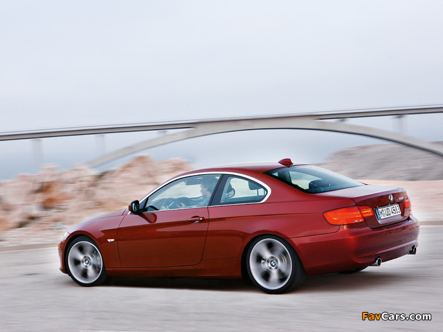 BMW 335i Coupe (E92) 2010 pictures (640 x 480)