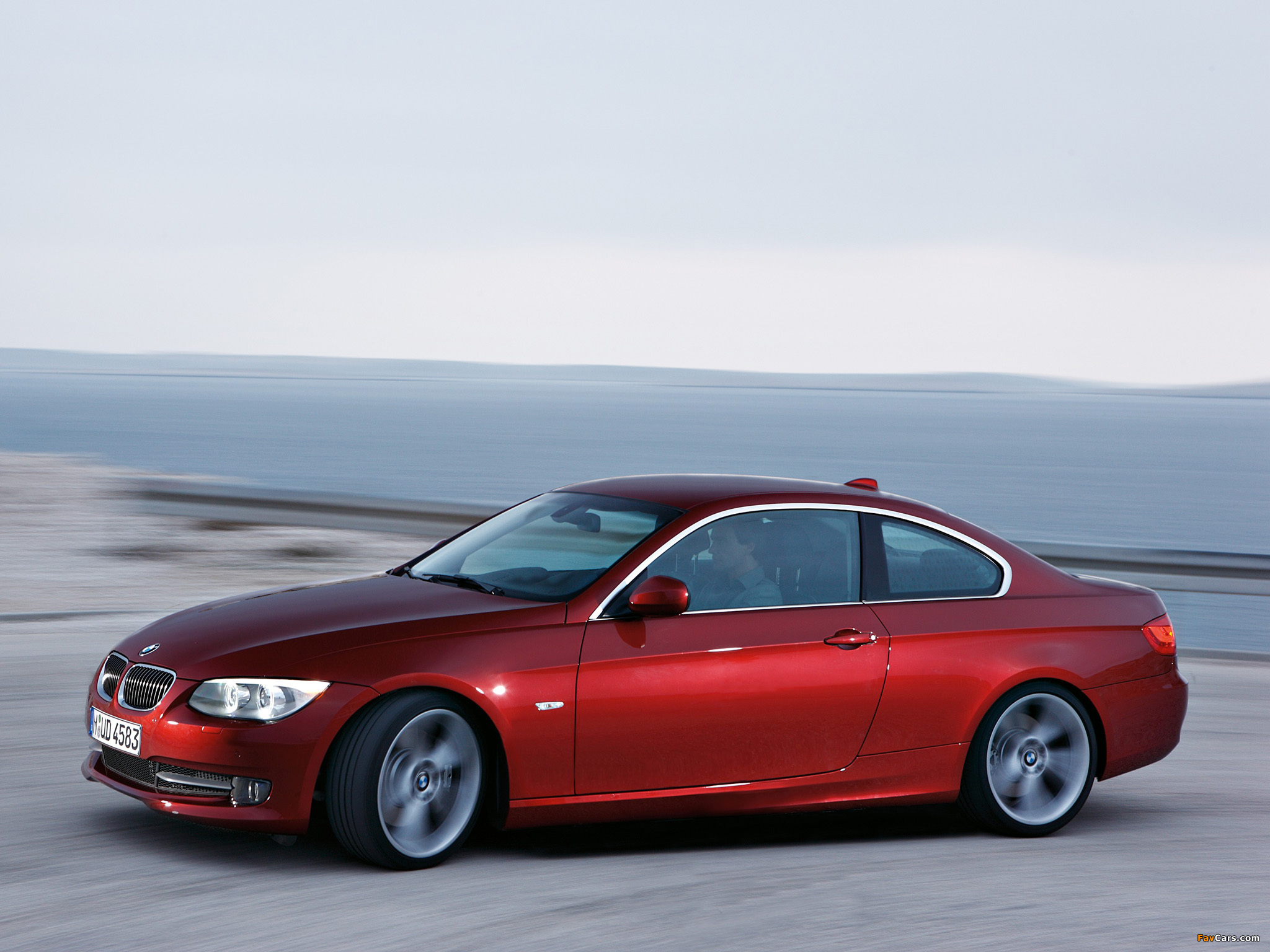 BMW 335i Coupe (E92) 2010 wallpapers (2048 x 1536)