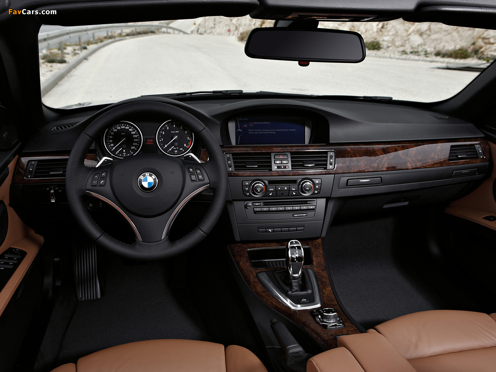 BMW 335i Cabrio (E93) 2010 wallpapers (1024 x 768)