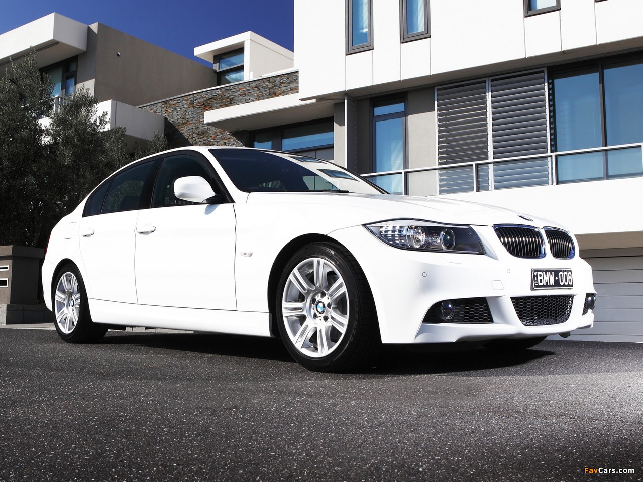 BMW 325i Sedan M Sports Package AU-spec (E90) 2011 images (1280 x 960)