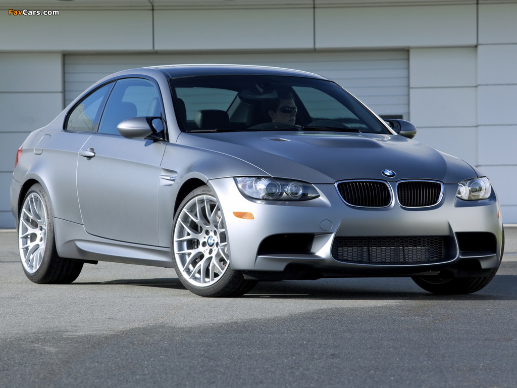 BMW M3 Coupe Frozen Gray Edition (E92) 2011 images (1024 x 768)