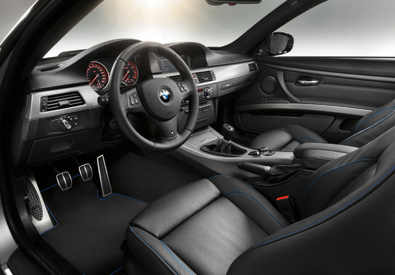 BMW 325i Coupe M Sport Edition (E92) 2011 photos