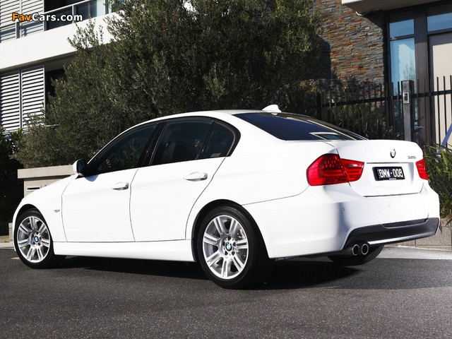 BMW 325i Sedan M Sports Package AU-spec (E90) 2011 wallpapers (640 x 480)