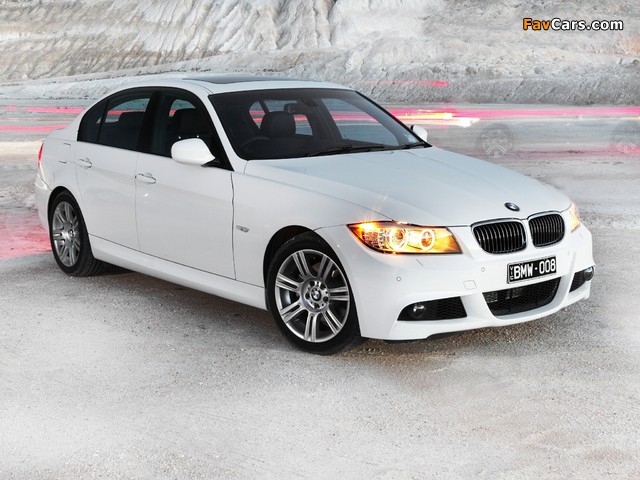 BMW 325i Sedan M Sports Package AU-spec (E90) 2011 wallpapers (640 x 480)