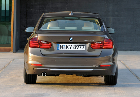 BMW 320d Sedan Modern Line (F30) 2012 images