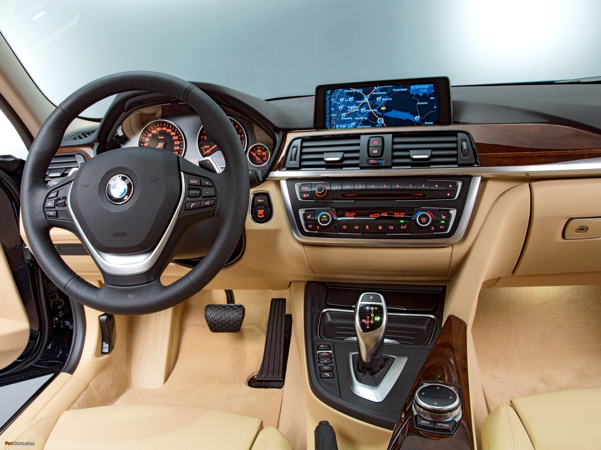 BMW 320i Sedan Luxury Line (F30) 2012 photos (2048 x 1536)