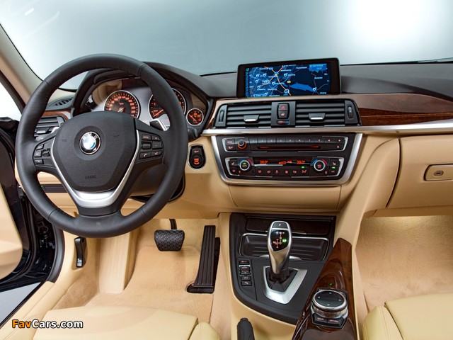 BMW 320i Sedan Luxury Line (F30) 2012 photos (640 x 480)
