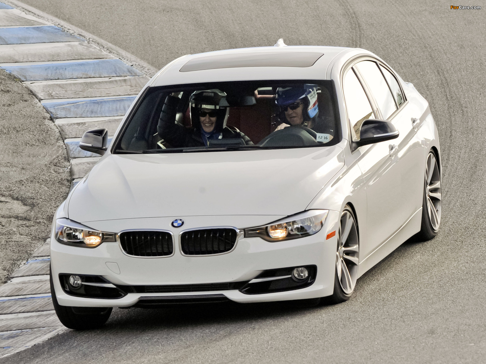 BMW 335i Sedan Sport Line US-spec (F30) 2012 pictures (1600 x 1200)