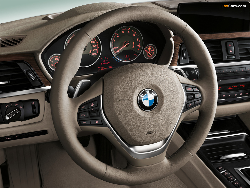BMW 328i Sedan Luxury Line (F30) 2012 pictures (1024 x 768)