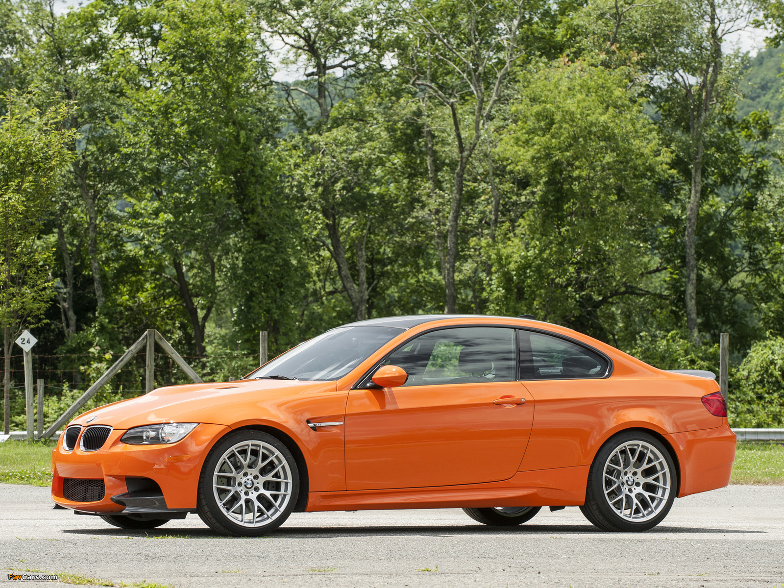 BMW M3 Coupe Lime Rock Park Edition (E92) 2012 wallpapers (1600 x 1200)