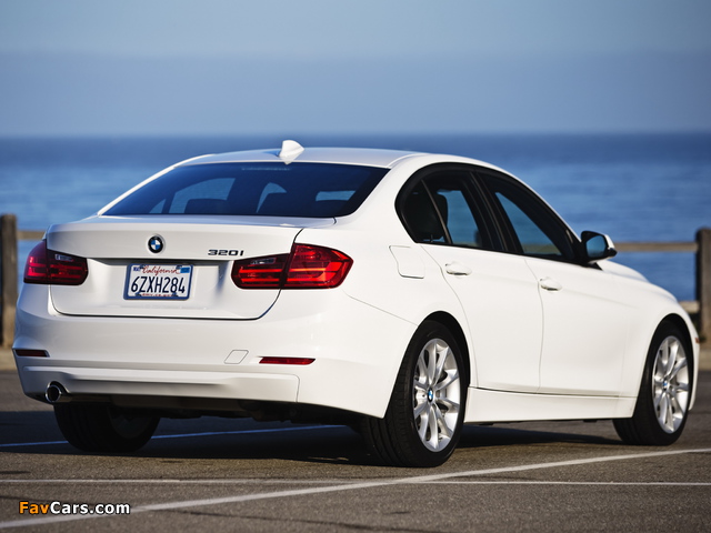 BMW 320i Sedan US-spec (F30) 2013 images (640 x 480)