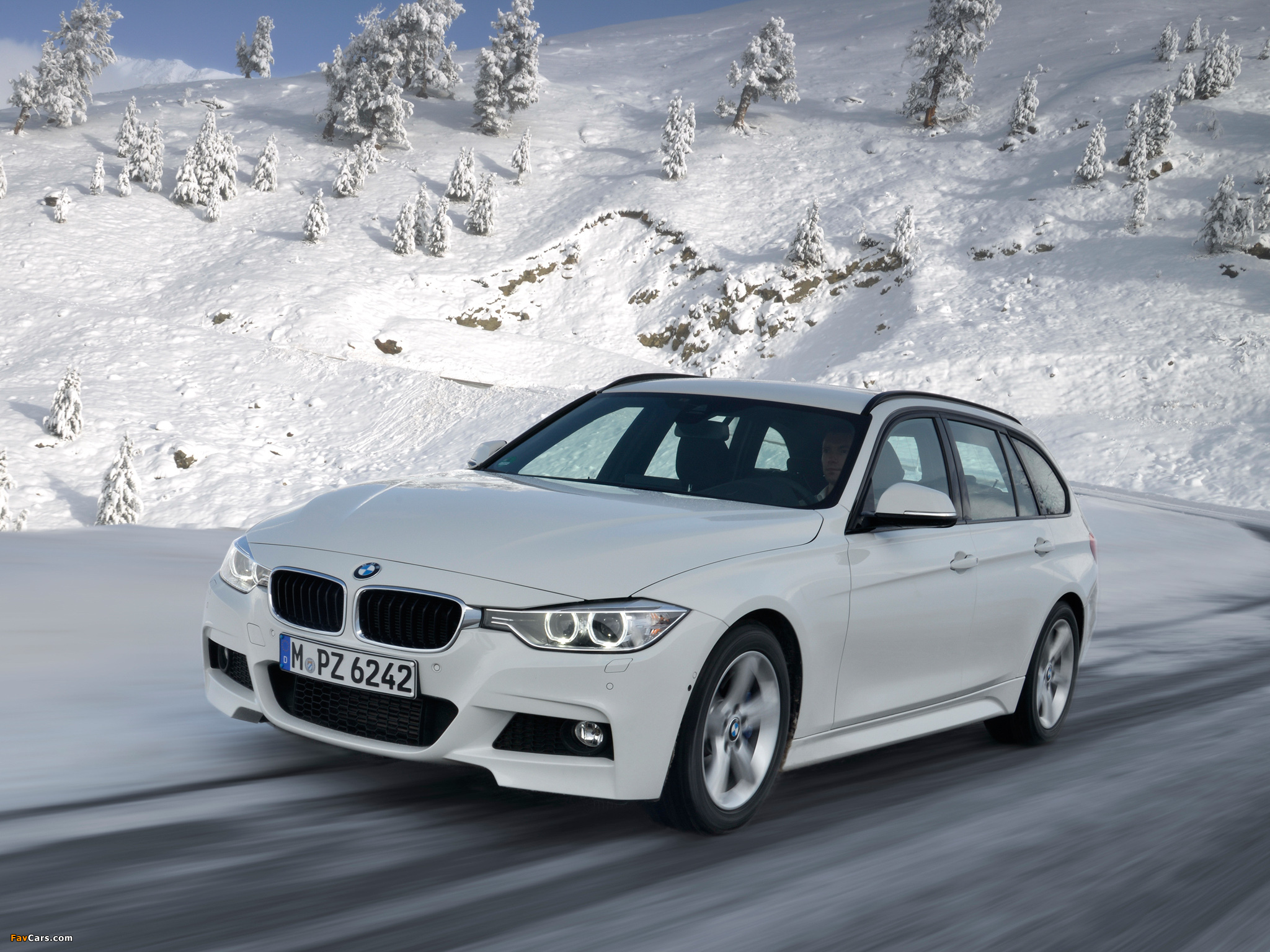 BMW 320d xDrive Touring M Sports Package (F31) 2013 photos (2048 x 1536)