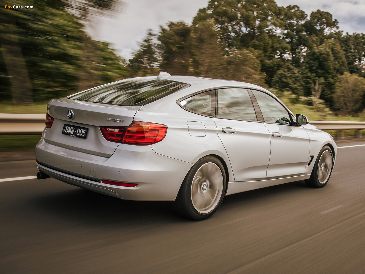 BMW 320i Gran Turismo Sport Line AU-spec (F34) 2013 photos (1280 x 960)