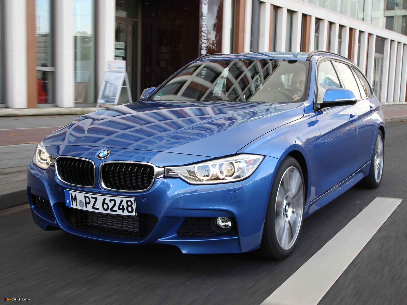 BMW 330d Touring M Sports Package (F31) 2013 photos (1600 x 1200)
