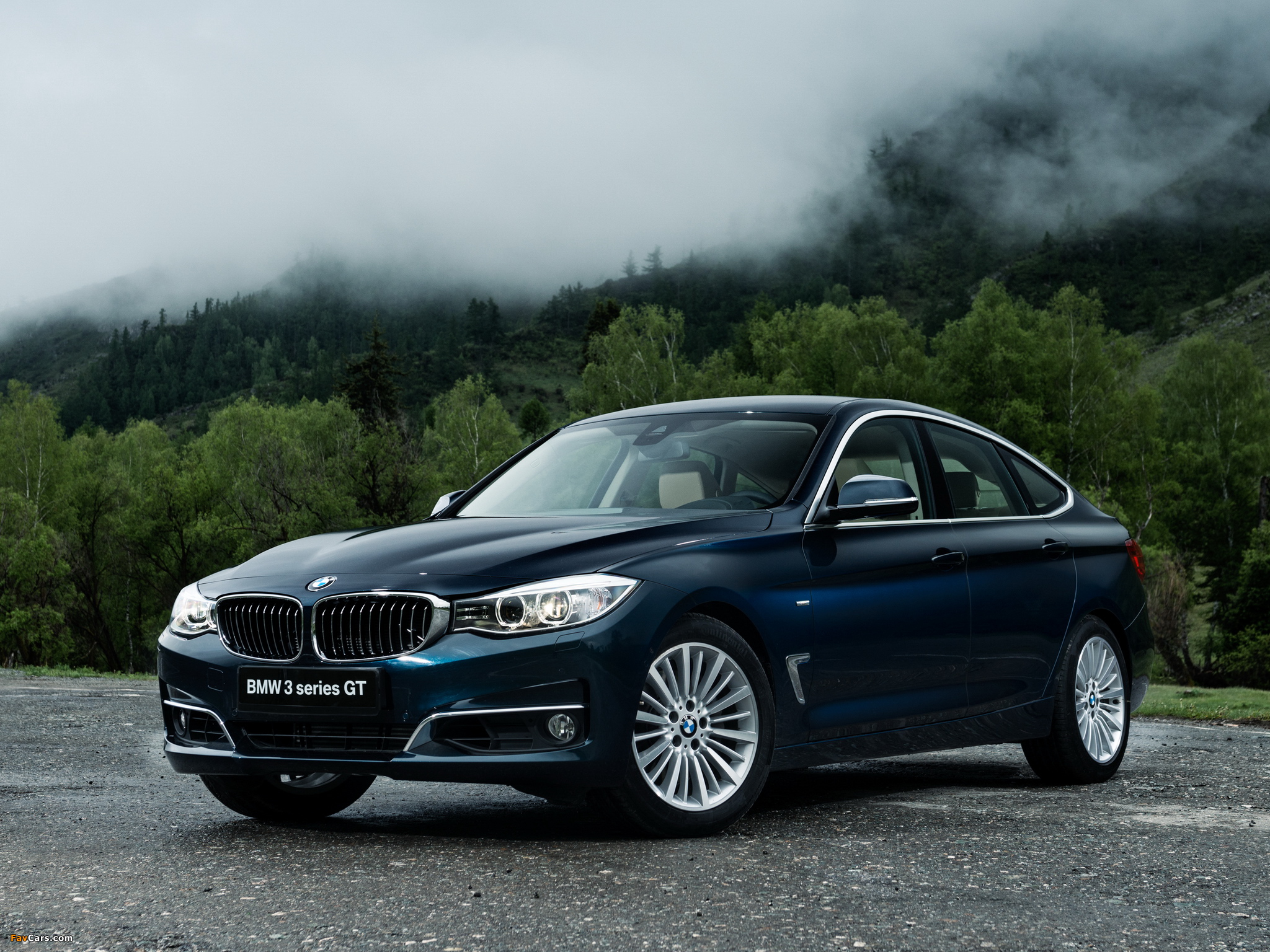 BMW 335i Gran Turismo Luxury Line (F34) 2013 photos (2048 x 1536)