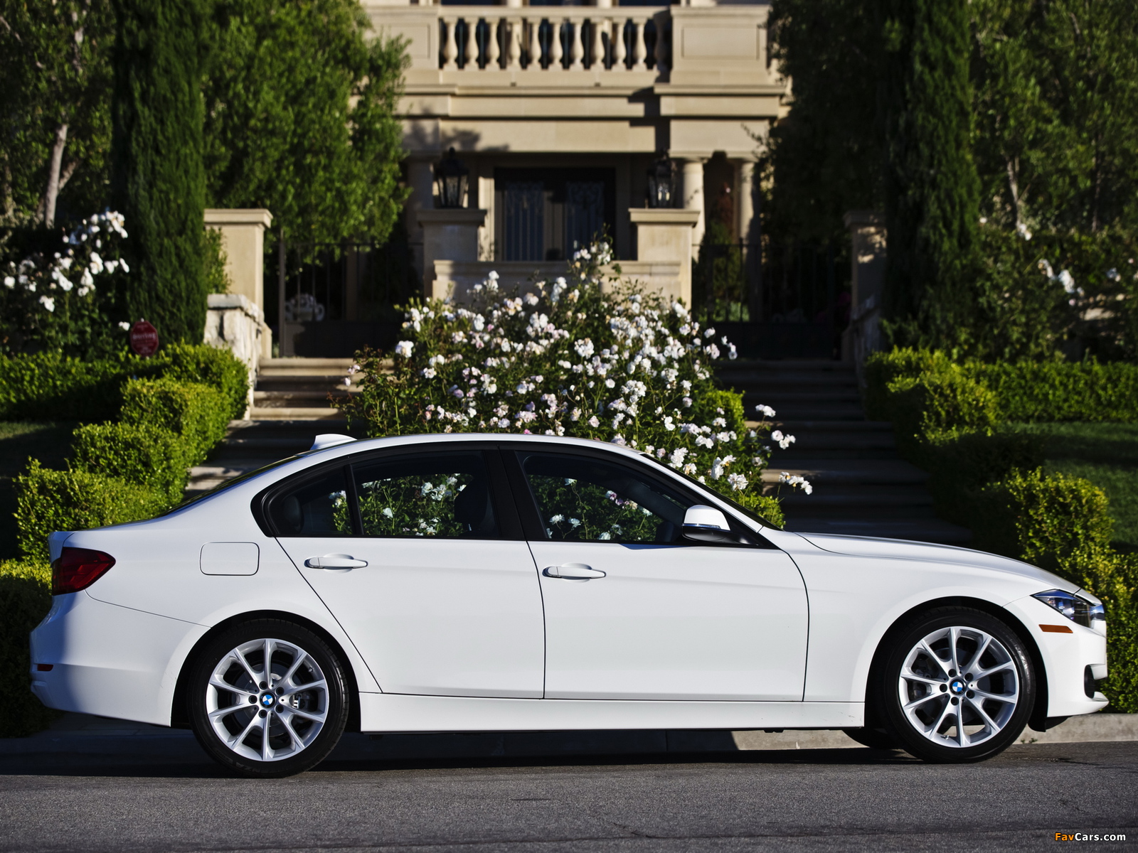 BMW 320i Sedan US-spec (F30) 2013 pictures (1600 x 1200)