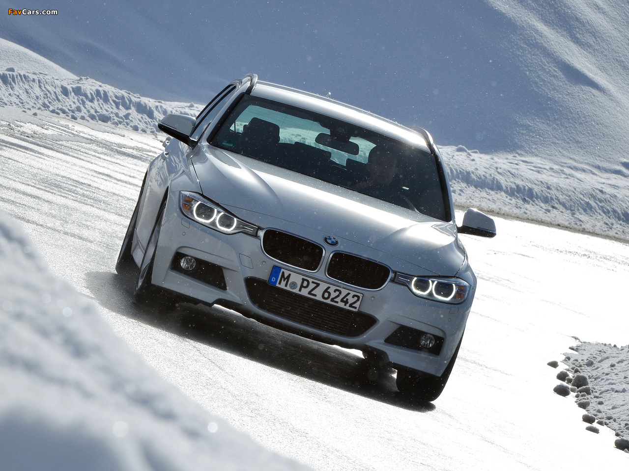 BMW 320d xDrive Touring M Sports Package (F31) 2013 pictures (1280 x 960)