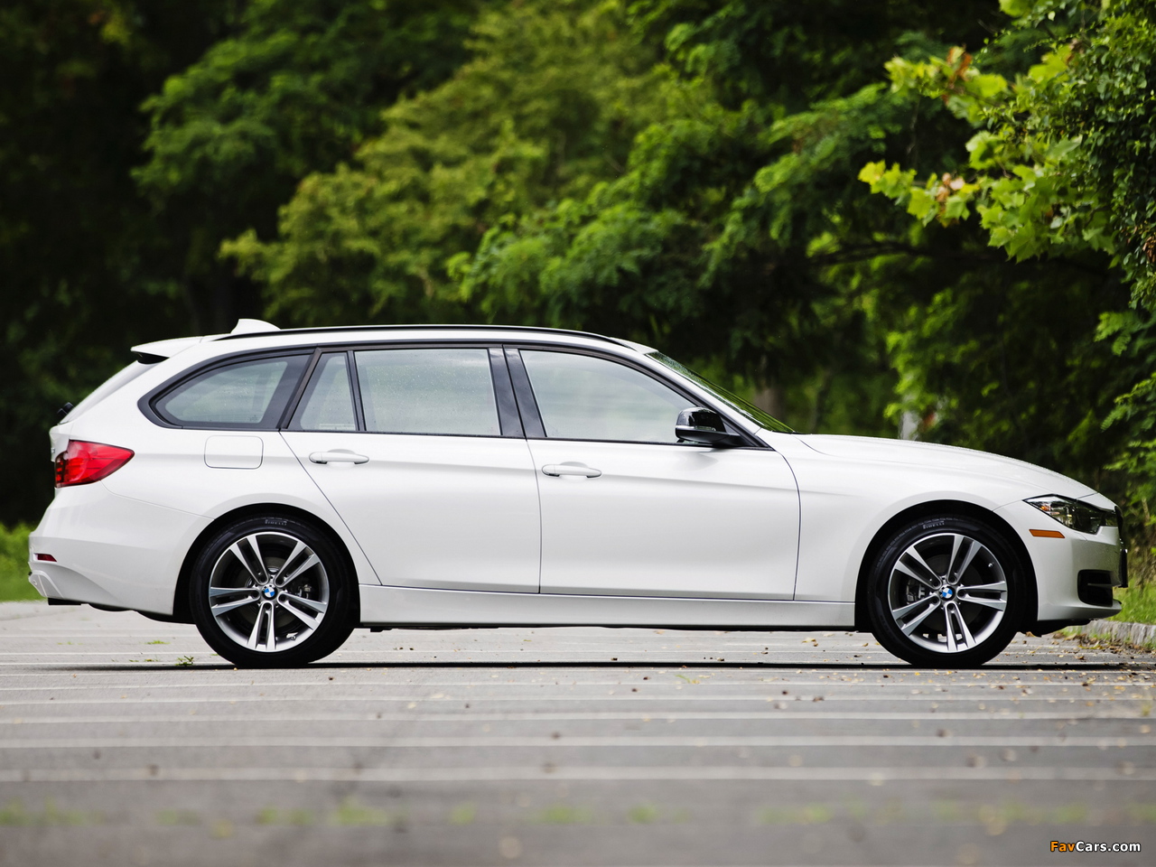 BMW 328i xDrive Sports Wagon (F31) 2013 wallpapers (1280 x 960)