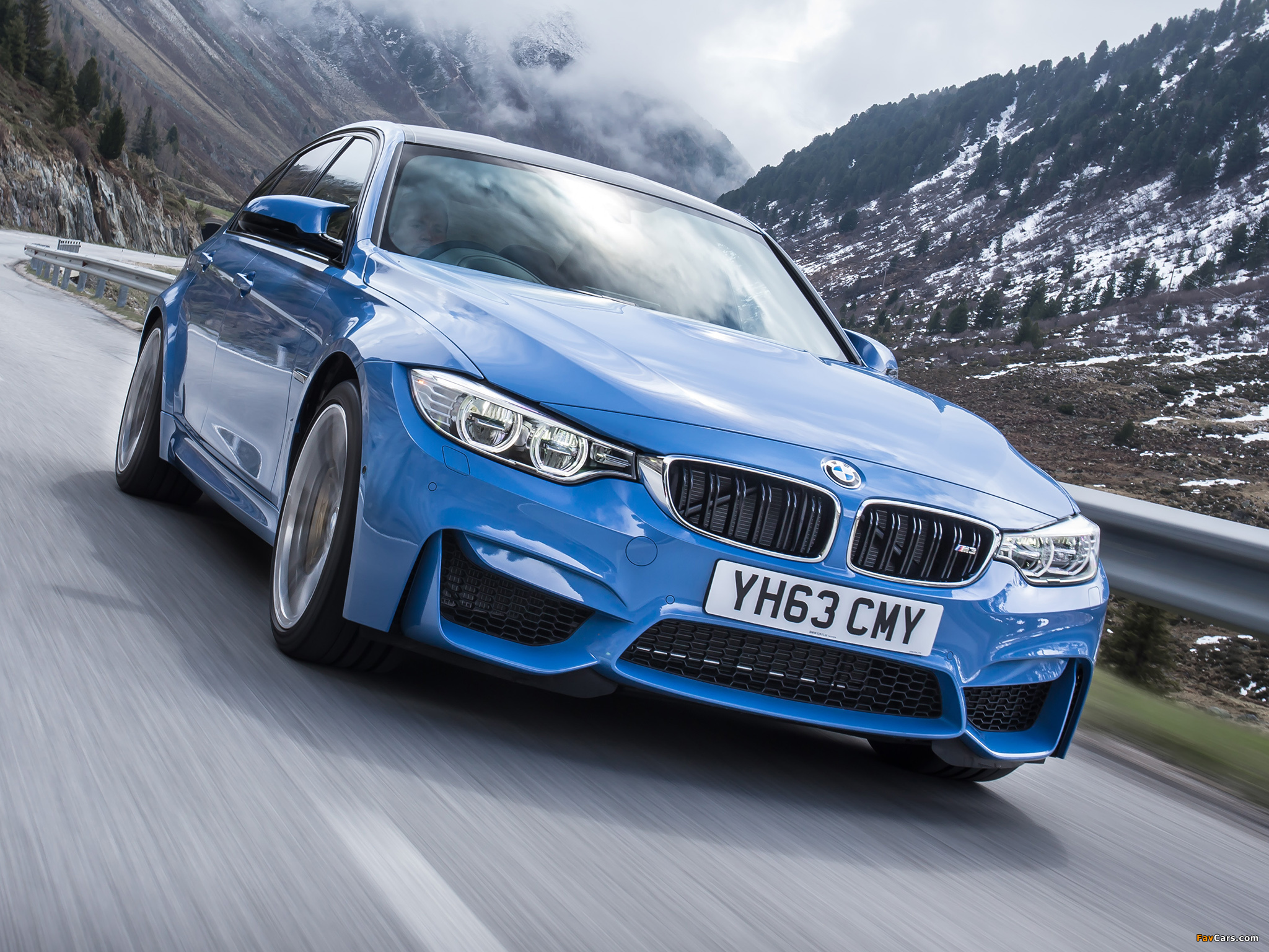 BMW M3 UK-spec (F80) 2014 images (2048 x 1536)