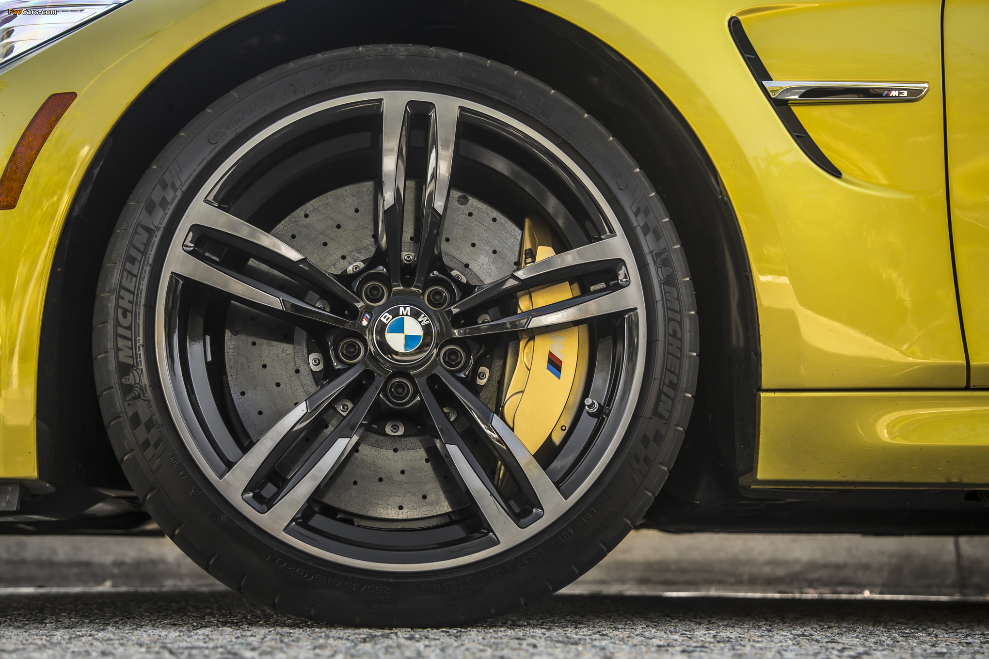 BMW M3 North America (F80) 2014 wallpapers (2040 x 1360)