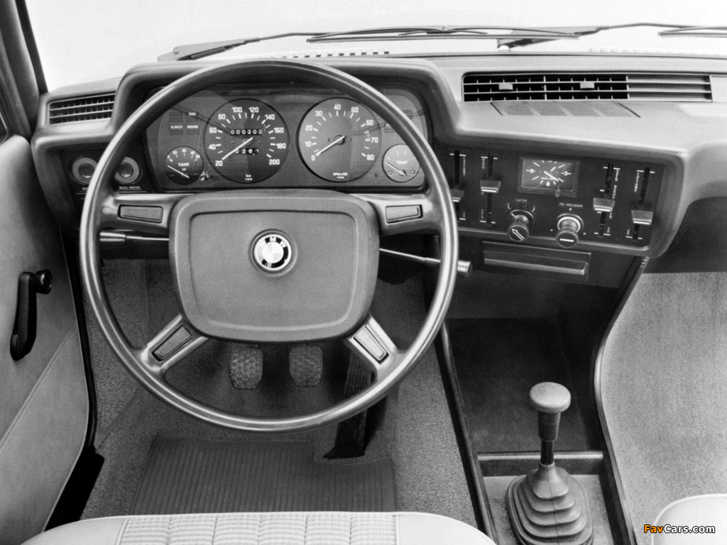 BMW 315 (E21) 1981–83 images (1024 x 768)