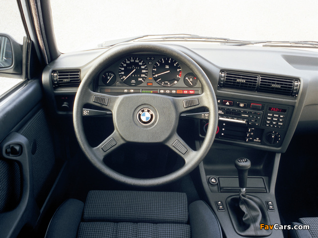 BMW 325i Coupe (E30) 1983–91 wallpapers (640 x 480)