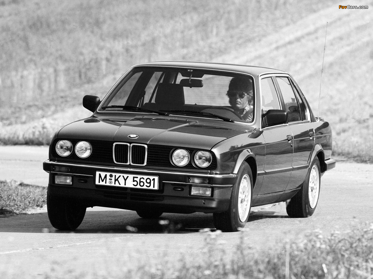 BMW 325i Sedan (E30) 1984–91 images (1280 x 960)