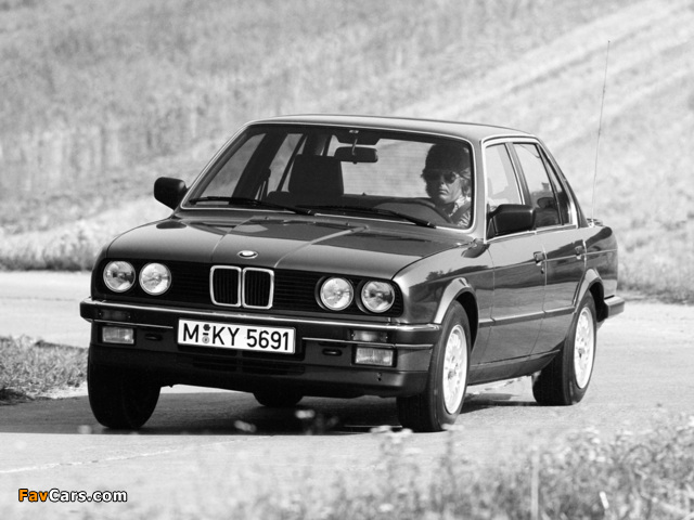 BMW 325i Sedan (E30) 1984–91 images (640 x 480)