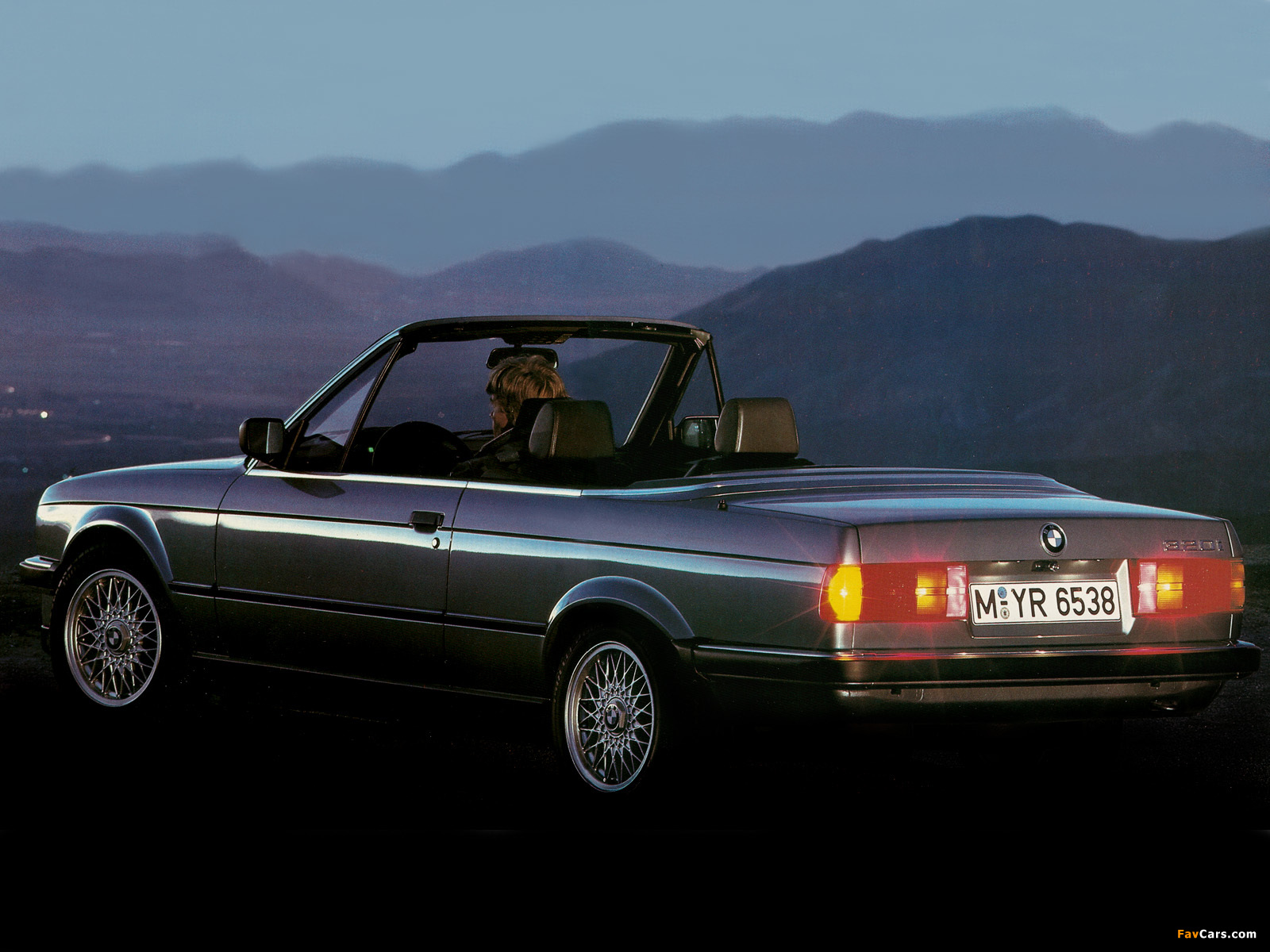 BMW 320i Cabrio (E30) 1986–93 photos (1600 x 1200)