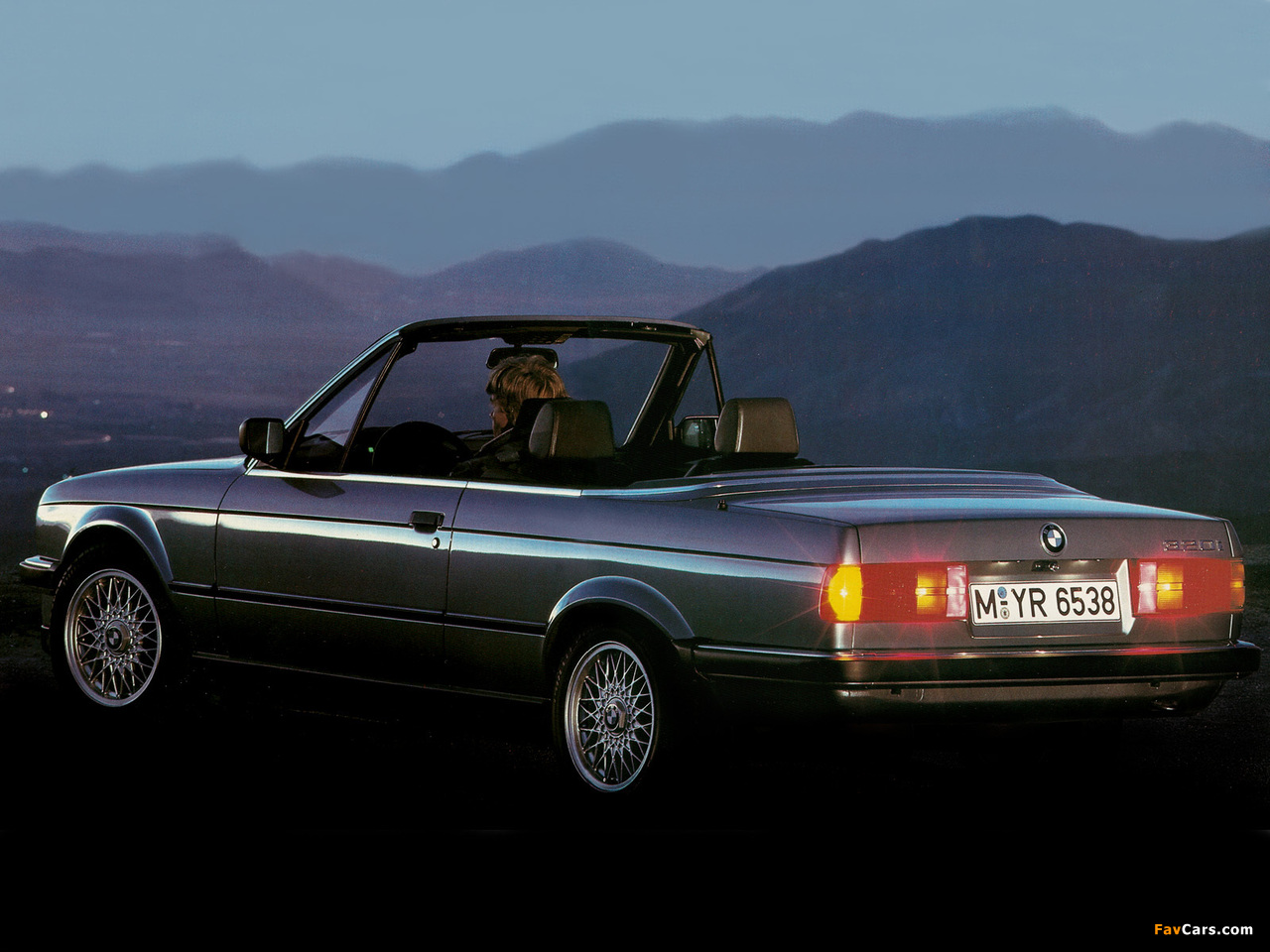 BMW 320i Cabrio (E30) 1986–93 photos (1280 x 960)