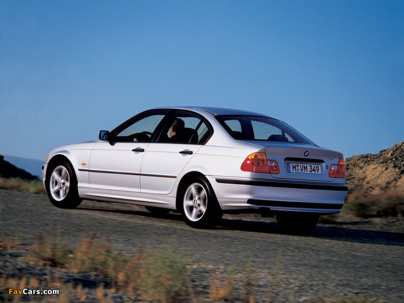 BMW 320d Sedan (E46) 1998–2001 images (800 x 600)