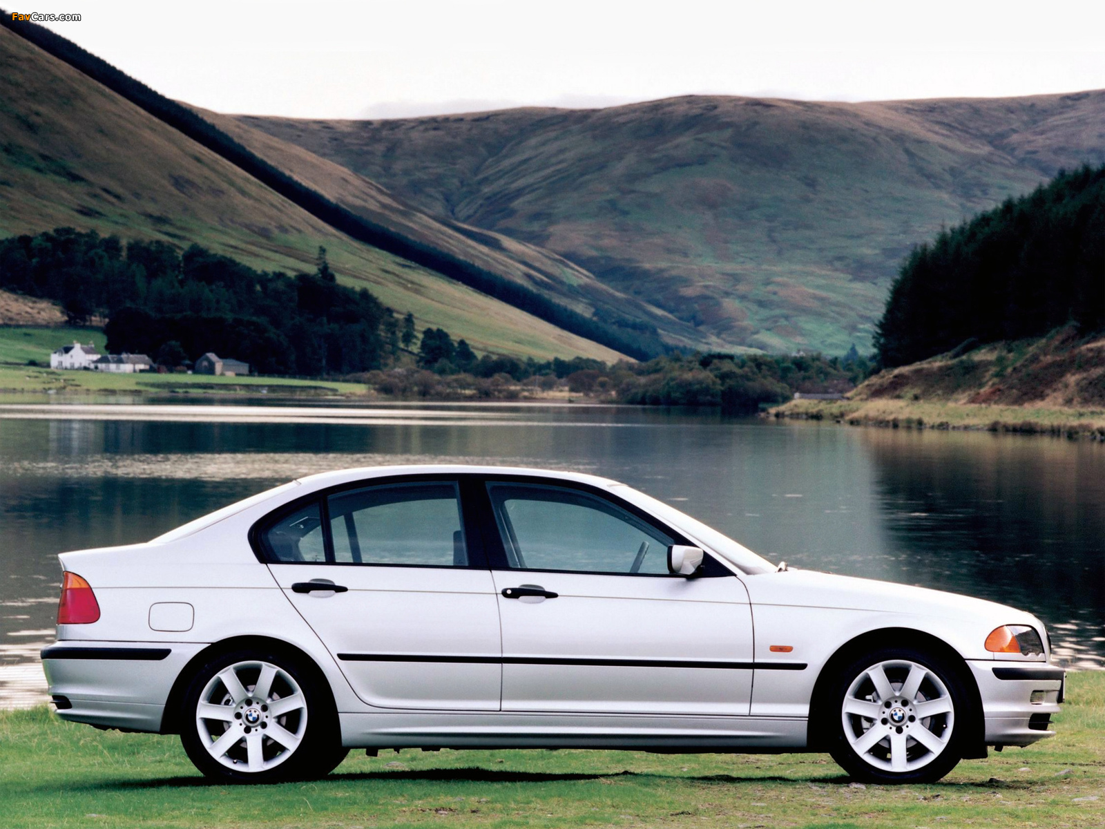 BMW 320d Sedan UK-spec (E46) 1998–2001 pictures (1600 x 1200)