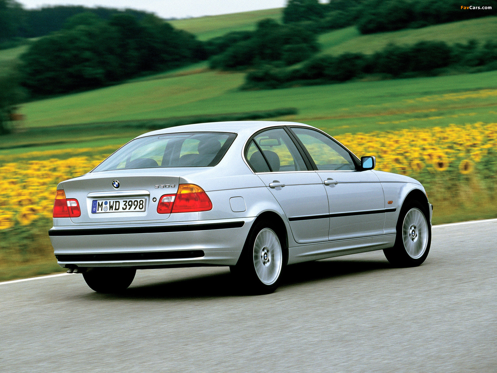 BMW 330d Sedan (E46) 1999–2001 photos (1600 x 1200)