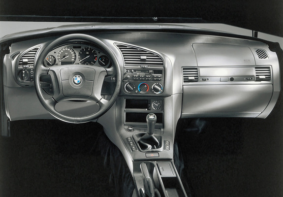 Images of BMW 3 Series Sedan (E36) 1990–98