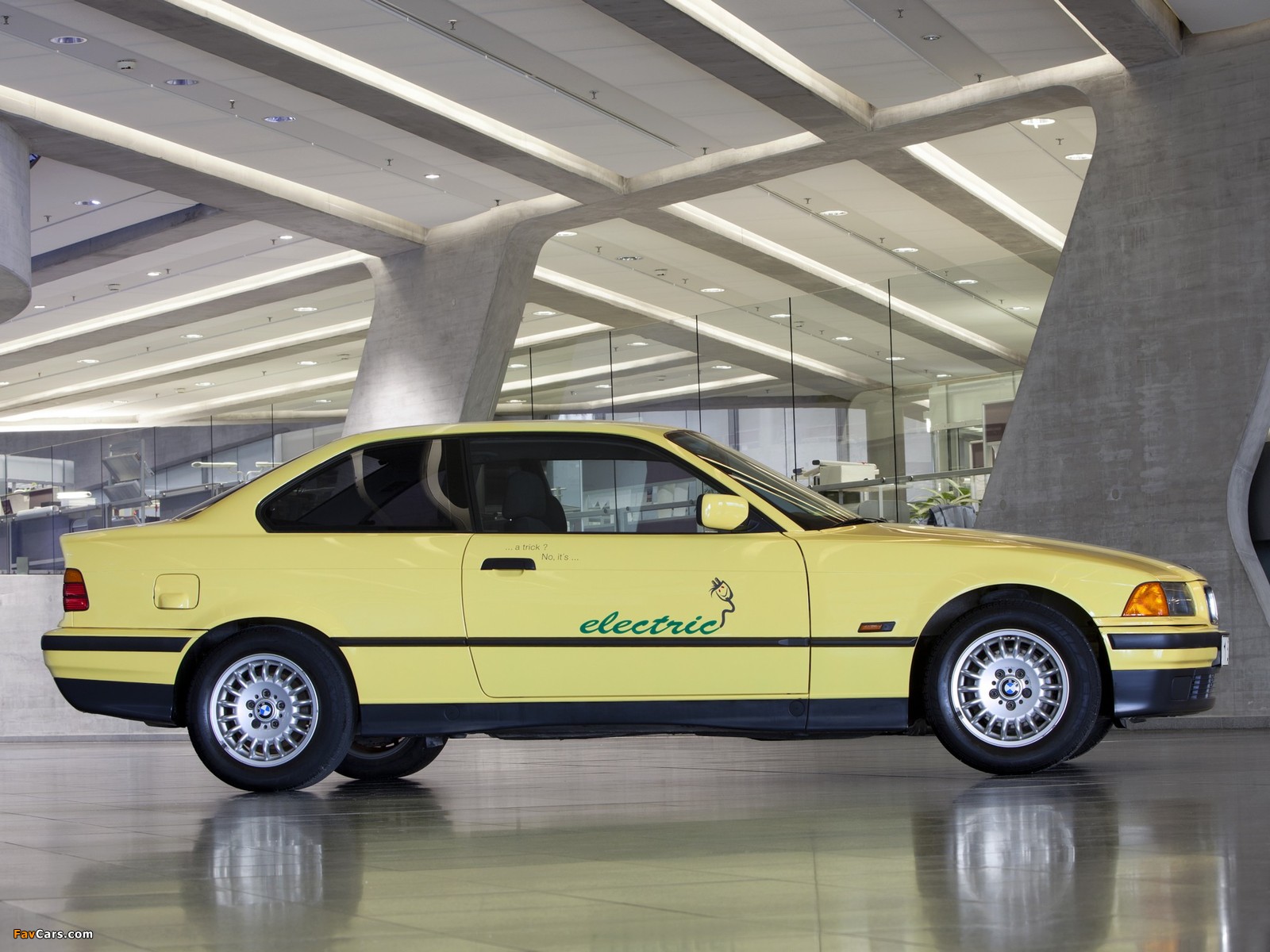 Images of BMW 3 Series Coupe Electro-Antrieb (E36) 1995 (1600 x 1200)