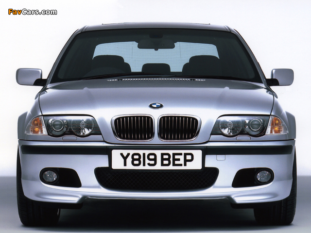 Images of BMW 330i Sport Sedan UK-spec (E46) 1998–2001 (640 x 480)