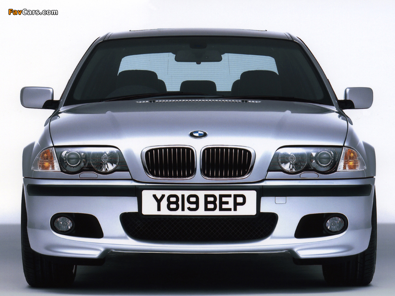 Images of BMW 330i Sport Sedan UK-spec (E46) 1998–2001 (800 x 600)