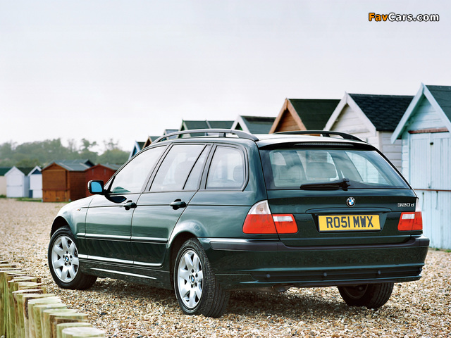 Images of BMW 320d Touring UK-spec (E46) 2001–06 (640 x 480)