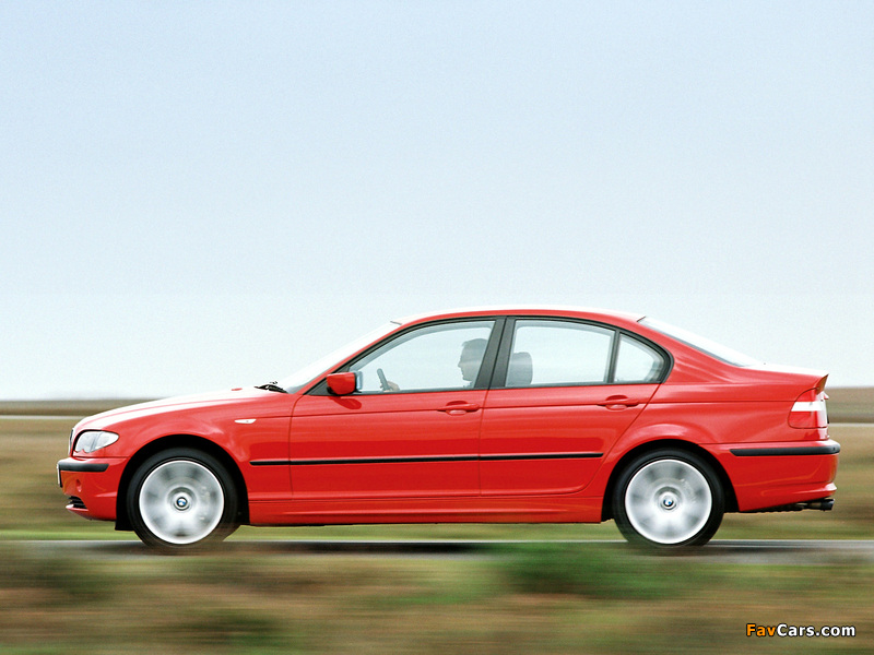 Images of BMW 318i Sedan UK-spec (E46) 2001–05 (800 x 600)