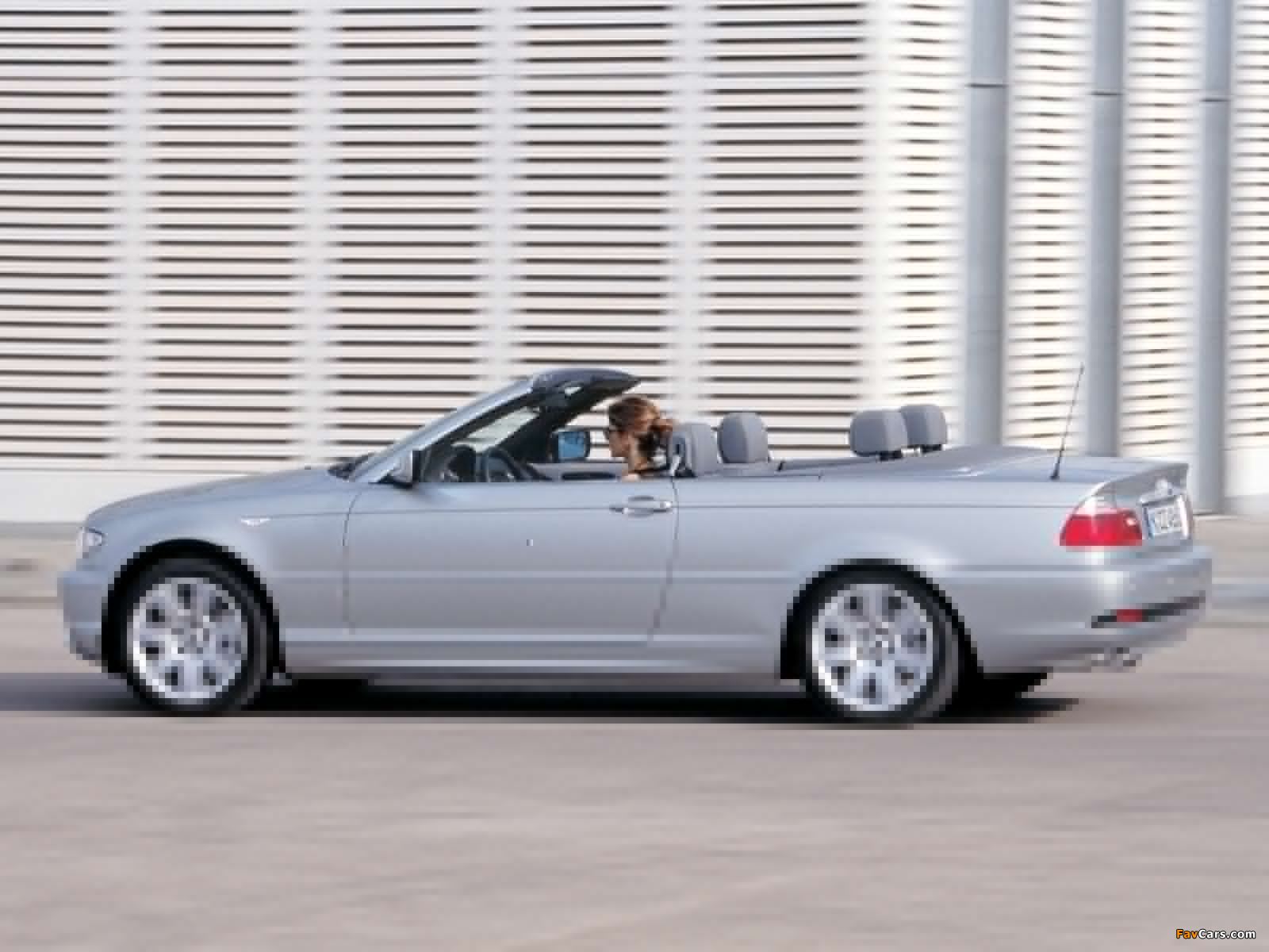 Images of BMW 330Ci Cabrio (E46) 2003–06 (1600 x 1200)