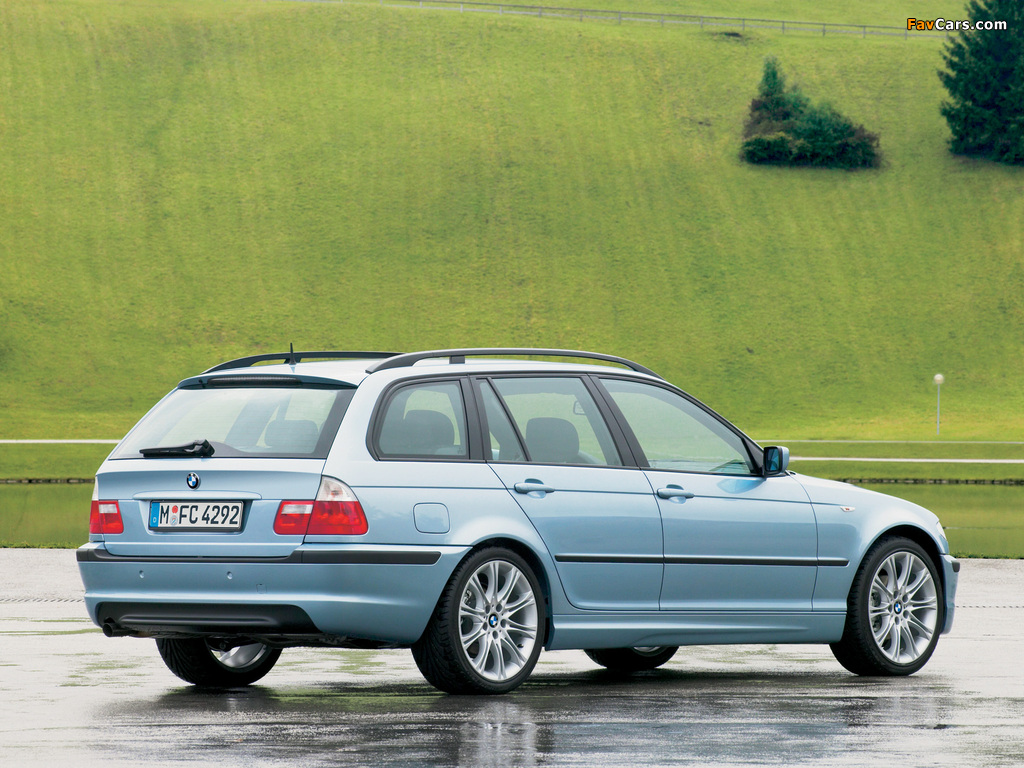 Images of BMW 3 Series Touring Edition 33 (E46) 2004–05 (1024 x 768)